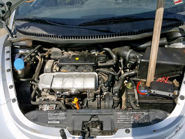 3VWCK21YX3M316172 - 2003 VOLKSWAGEN NEW BEETLE ვერცხლისფერი ფოტო 7