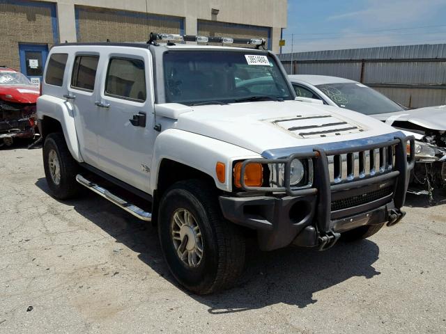 5GTDN136268172722 - 2006 HUMMER H3 WHITE photo 1