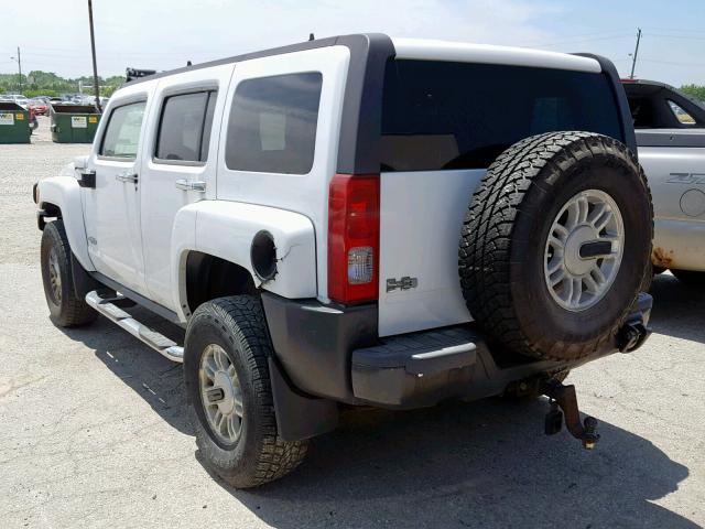 5GTDN136268172722 - 2006 HUMMER H3 WHITE photo 3