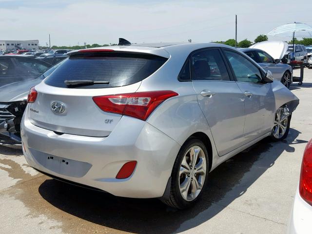 KMHD35LE5DU065109 - 2013 HYUNDAI ELANTRA GT SILVER photo 4