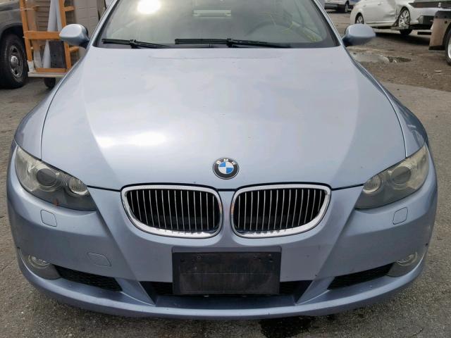 WBAWR33529P460447 - 2009 BMW 328 I SULE BLUE photo 9