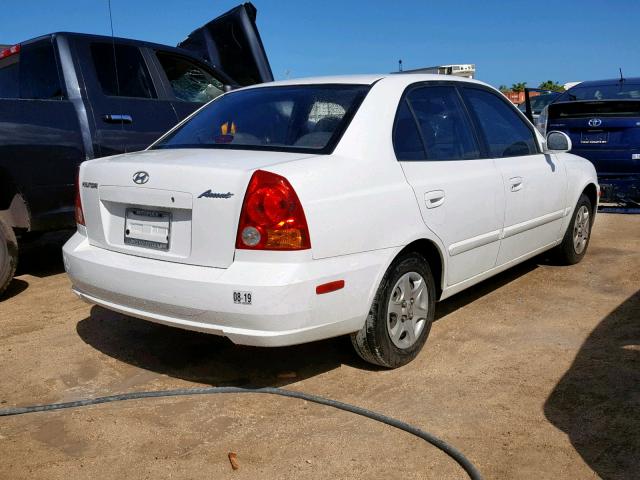 KMHCG45C85U643534 - 2005 HYUNDAI ACCENT GL WHITE photo 4