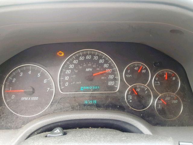 1GKDT13S452112456 - 2005 GMC ENVOY SILVER photo 8