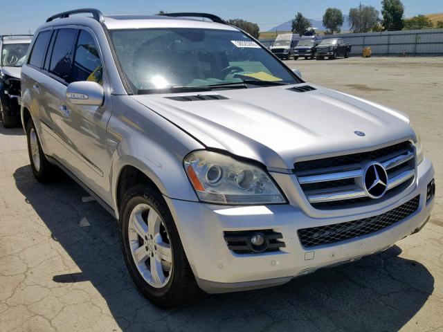 4JGBF71E47A207162 - 2007 MERCEDES-BENZ GL 450 4MA SILVER photo 1