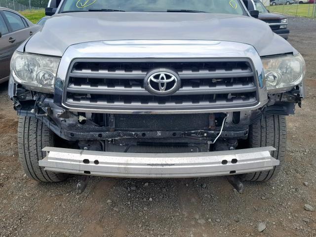 5TDJY5G14CS060695 - 2012 TOYOTA SEQUOIA LI SILVER photo 9