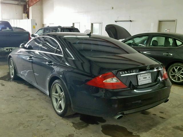 WDDDJ72X98A127794 - 2008 MERCEDES-BENZ CLS 550 BLACK photo 3