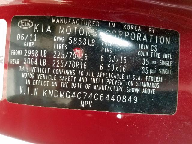 KNDMG4C74C6440849 - 2012 KIA SEDONA LX RED photo 10