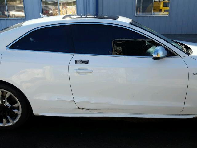 WAUVGAFR6DA011949 - 2013 AUDI S5 PRESTIG WHITE photo 9