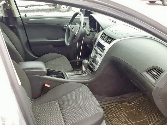 1G1ZC5E07CF178843 - 2012 CHEVROLET MALIBU 1LT SILVER photo 5