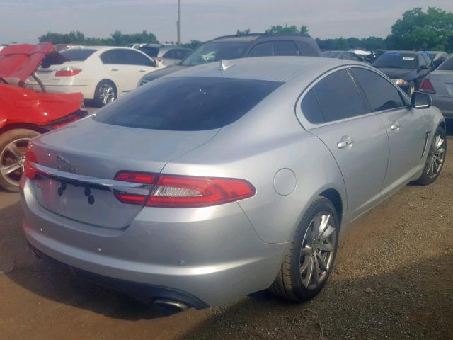 SAJWA0FS7FPU67689 - 2015 JAGUAR XF 2.0T PR SILVER photo 4