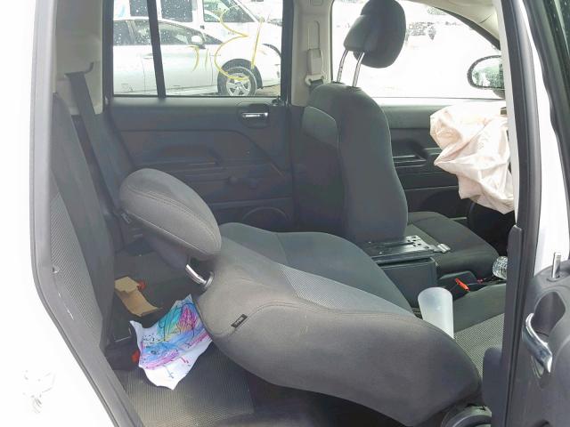 1C4NJCBB9GD543451 - 2016 JEEP COMPASS SP თეთრი ფოტო 6