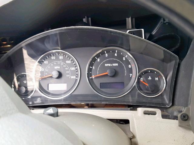 1J8HG58256C366747 - 2006 JEEP COMMANDER BLACK photo 8