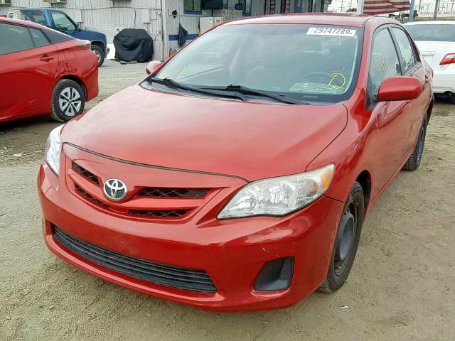 2T1BU4EEXBC558827 - 2011 TOYOTA COROLLA BA RED photo 2