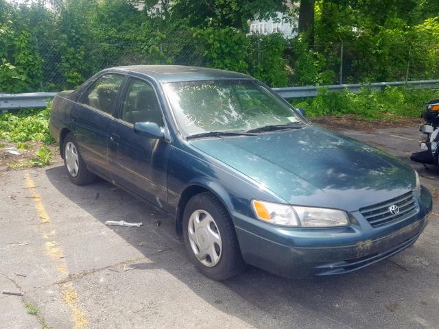 JT2BF22K2W0091050 - 1998 TOYOTA CAMRY CE GREEN photo 1