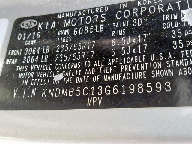 KNDMB5C13G6198593 - 2016 KIA SEDONA LX SILVER photo 10