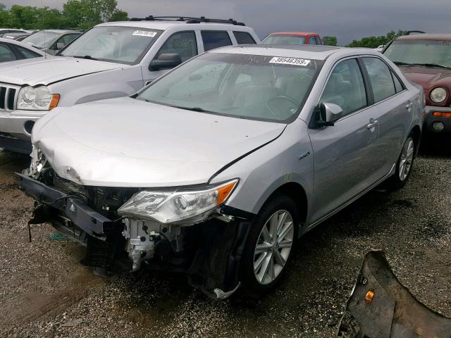 4T1BD1FK9CU022924 - 2012 TOYOTA CAMRY HYBR SILVER photo 2