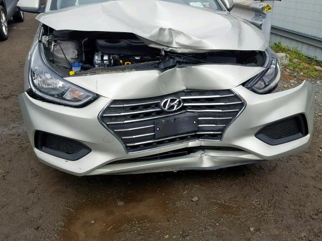 3KPC24A30KE080949 - 2019 HYUNDAI ACCENT SE BEIGE photo 9