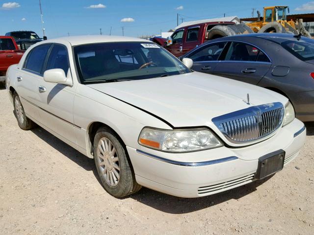 1LNHM82W73Y664420 - 2003 LINCOLN TOWN CAR S WHITE photo 1