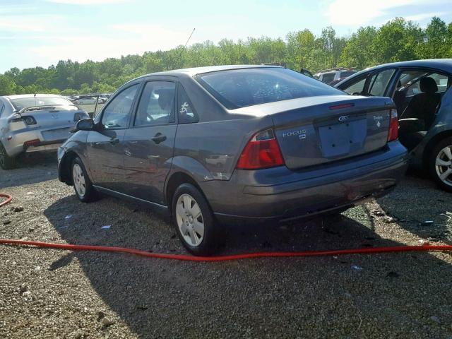 1FAFP34N97W164230 - 2007 FORD FOCUS ZX4 GRAY photo 3