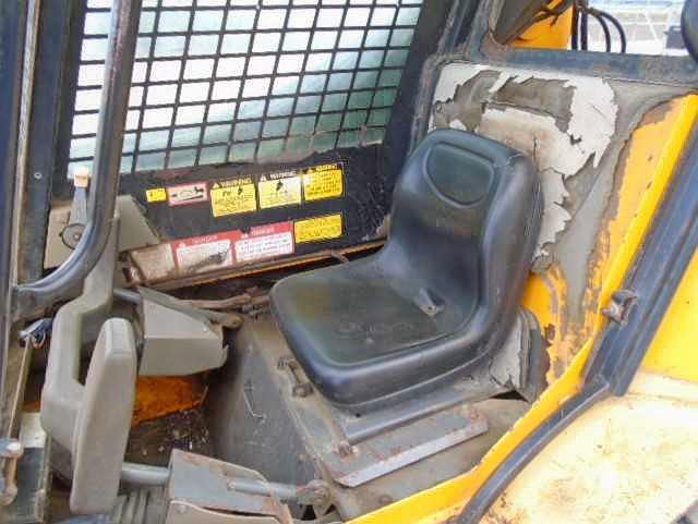 SLP185SAYE0804338 - 2000 JCB 185 YELLOW photo 5