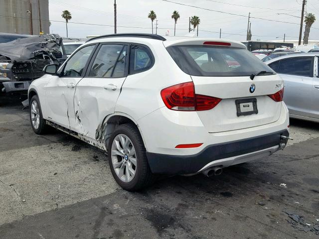 WBAVL1C55EVY16946 - 2014 BMW X1 XDRIVE2 WHITE photo 3