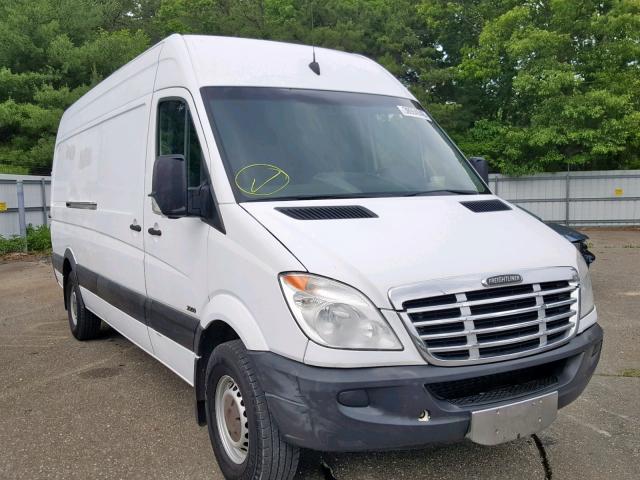 WDYPE8CC5B5604996 - 2011 FREIGHTLINER SPRINTER 2 WHITE photo 1