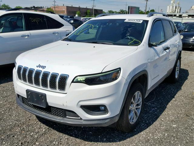 1C4PJMCX0KD341499 - 2019 JEEP CHEROKEE L WHITE photo 2