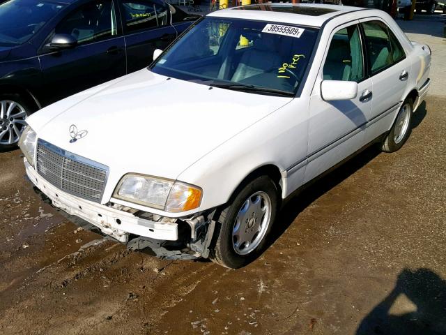 WDBHA28EXVF503484 - 1997 MERCEDES-BENZ C 280 WHITE photo 2