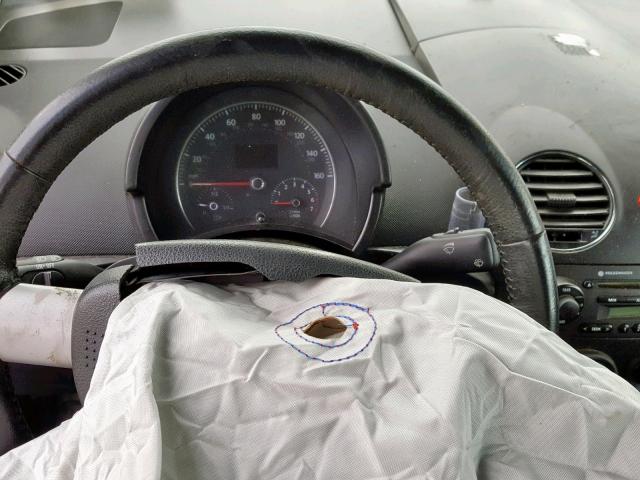 3VWSG31Y16M333143 - 2006 VOLKSWAGEN NEW BEETLE Blau Foto 8