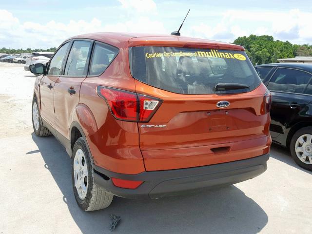 1FMCU0F74KUB21174 - 2019 FORD ESCAPE S ORANGE photo 3