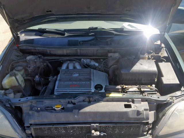 JT6HF10U0Y0127344 - 2000 LEXUS RX 300 GREEN photo 7