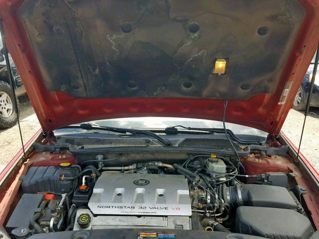 1G6KF57901U267337 - 2001 CADILLAC DEVILLE DT RED photo 7