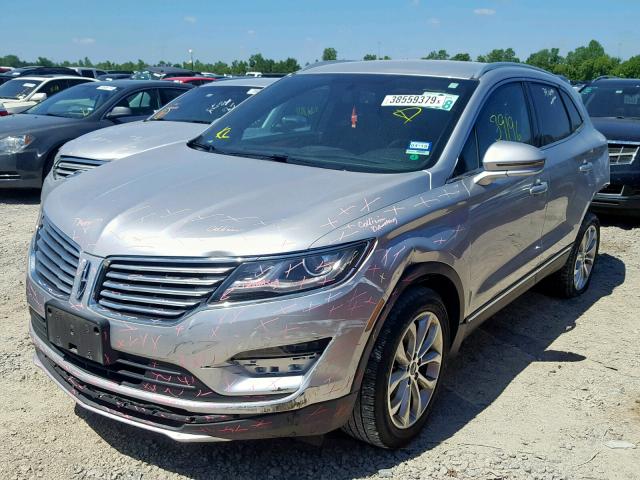 5LMCJ2C98HUL28778 - 2017 LINCOLN MKC SELECT SILVER photo 2