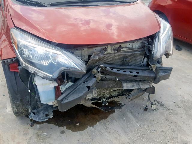 3N1CE2CP0JL355910 - 2018 NISSAN VERSA NOTE RED photo 9