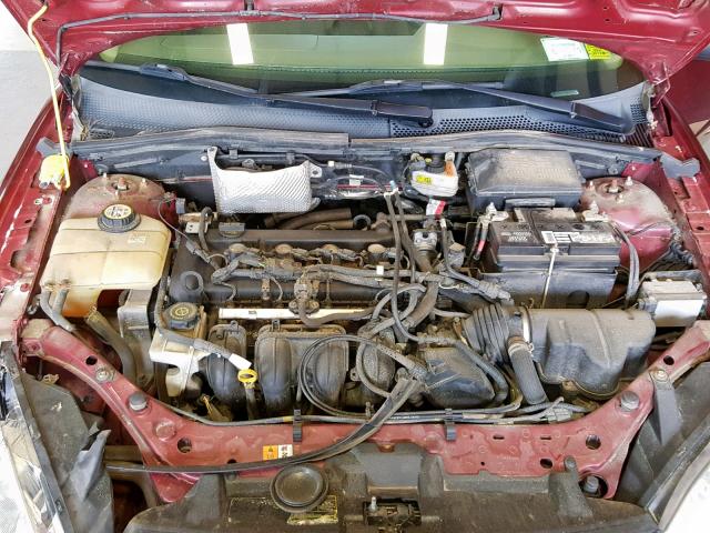 1FAHP34N37W246141 - 2007 FORD FOCUS ZX4 RED photo 7