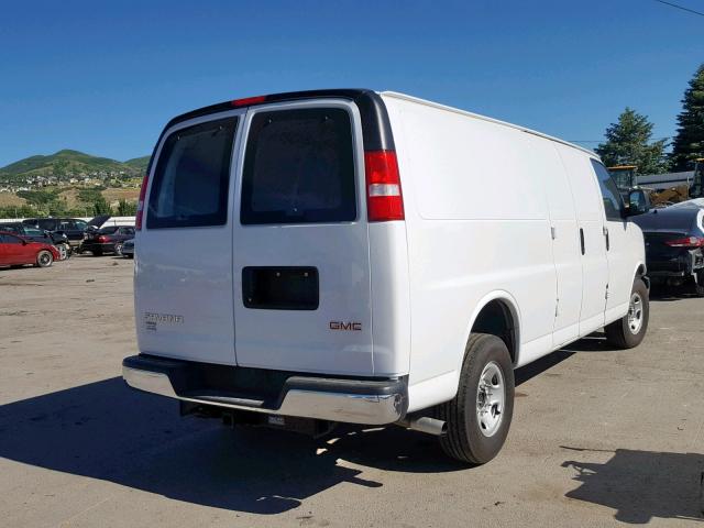 1GTZ7HFG6J1331845 - 2018 GMC SAVANA G35 WHITE photo 4