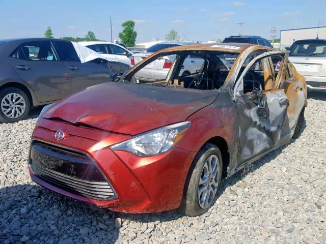 3MYDLBZVXGY121476 - 2016 TOYOTA SCION IA RED photo 2