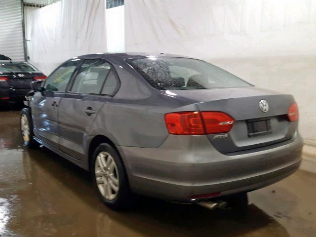 3VW1K7AJ7BM340600 - 2011 VOLKSWAGEN JETTA BASE GRAY photo 3