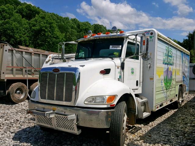 2NPLHN7X98M767195 - 2008 PETERBILT 335 WHITE photo 9