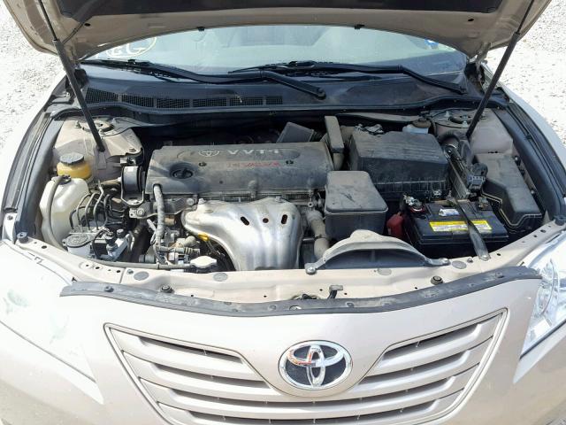 4T1BE46K97U039579 - 2007 TOYOTA CAMRY NEW GOLD photo 7