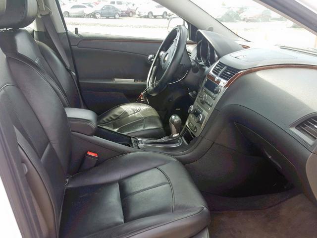 1G1ZE5E7XAF302690 - 2010 CHEVROLET MALIBU LTZ თეთრი ფოტო 5