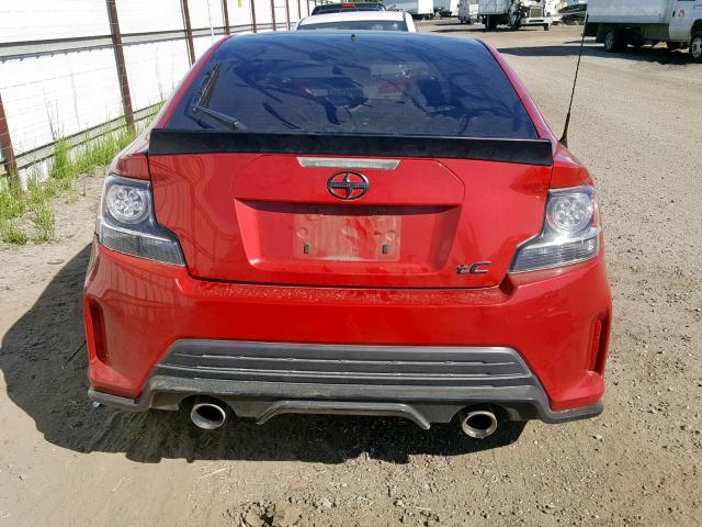 JTKJF5C75GJ025711 - 2016 TOYOTA SCION TC 红色 照片 6