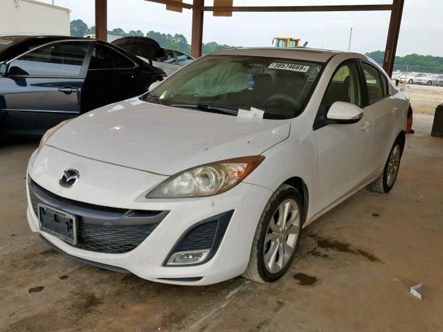 JM1BL1S69A1104537 - 2010 MAZDA 3 S WHITE photo 2