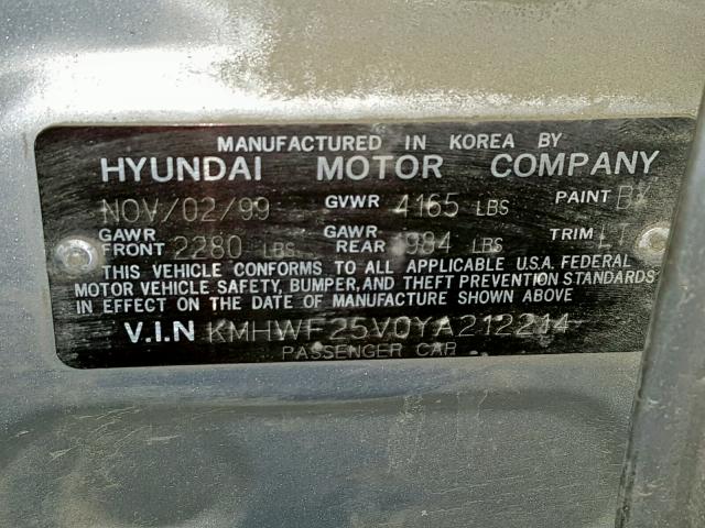 KMHWF25V0YA212214 - 2000 HYUNDAI SONATA BAS SILVER photo 10