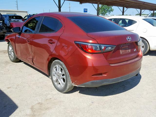 3MYDLBZV5GY123765 - 2016 TOYOTA SCION IA RED photo 3