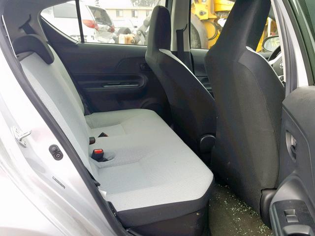 JTDKDTB39F1095490 - 2015 TOYOTA PRIUS C SILVER photo 6