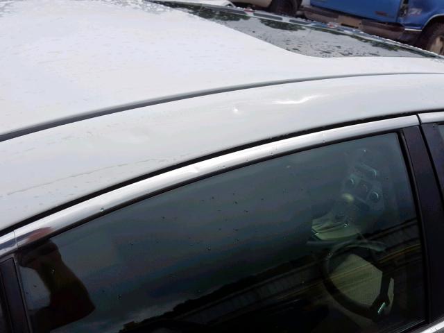 1G1ZC5EU8BF117096 - 2011 CHEVROLET MALIBU 1LT WHITE photo 9