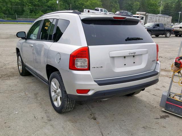 1J4NF1FB9BD240351 - 2011 JEEP COMPASS SP Күміс фото 3