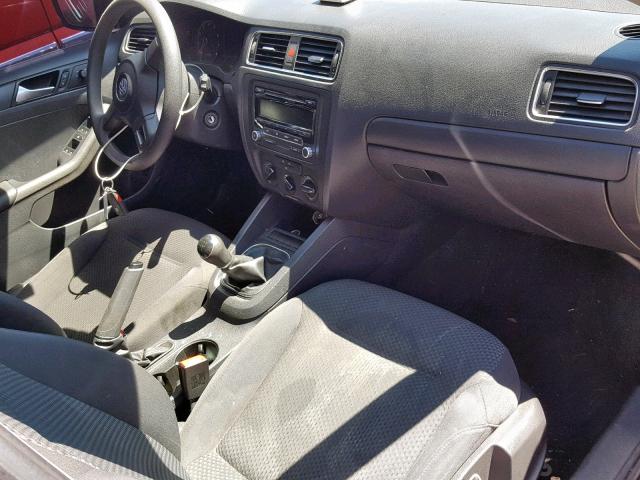 3VW1K7AJXDM259254 - 2013 VOLKSWAGEN JETTA BASE BLACK photo 5