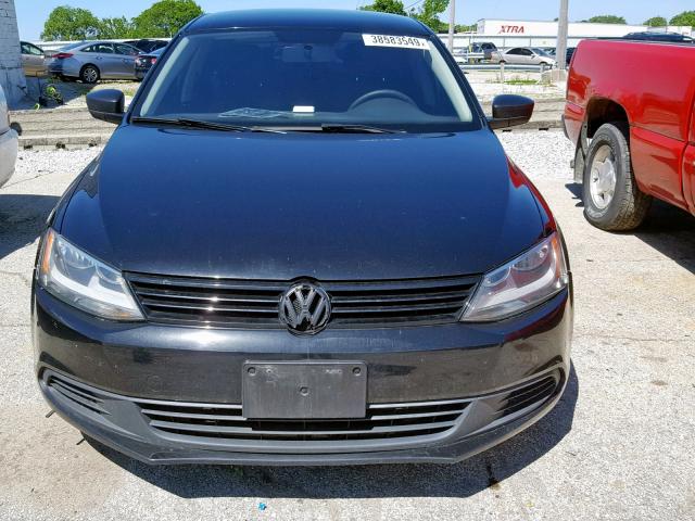 3VW1K7AJXDM259254 - 2013 VOLKSWAGEN JETTA BASE BLACK photo 9